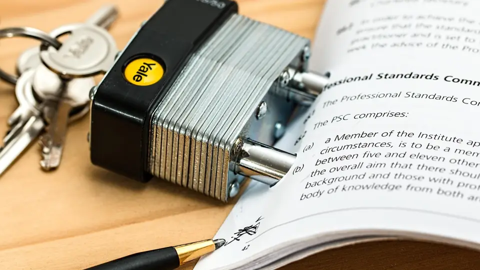 Illustration de la partie « Fondements juridiques et principes de prévention » du cours Prévention des risques professionnels — le document unique (DUERP)
