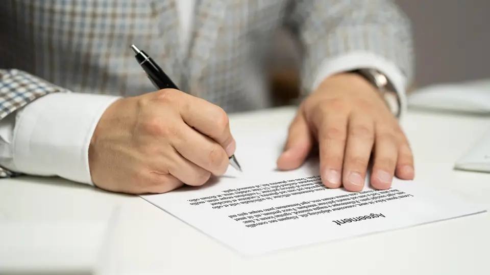 Illustration de la partie « Le cadre légal et les acteurs du handicap en entreprise » du cours Le référent handicap en entreprise — parcours certifiant
